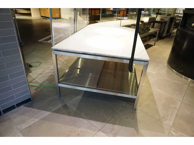 Buffetopstelling 3,5m - afbeelding 4 van  8