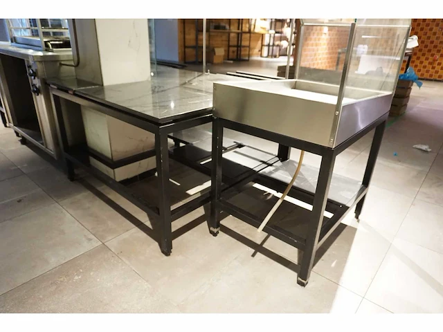 Buffetopstelling 4m - afbeelding 6 van  9
