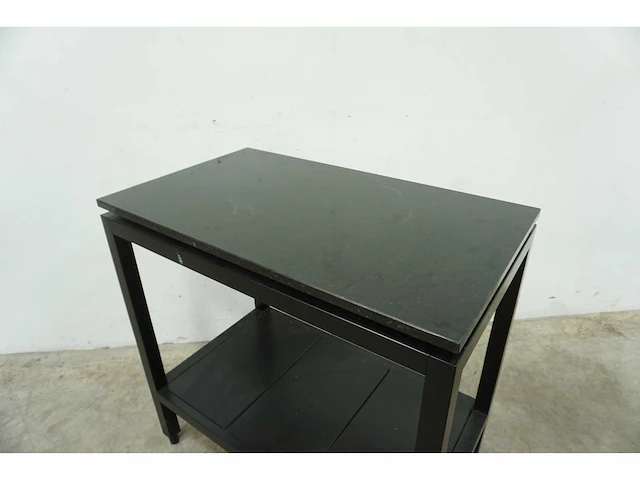 Buffettafel met stenen blad - afbeelding 3 van  3