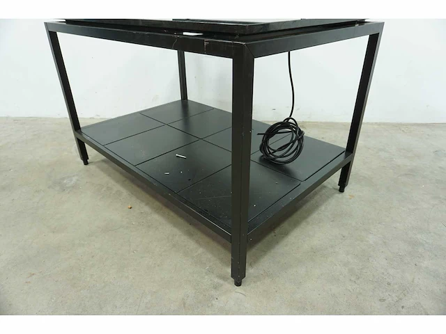 Buffettafel met stenen blad - afbeelding 1 van  3