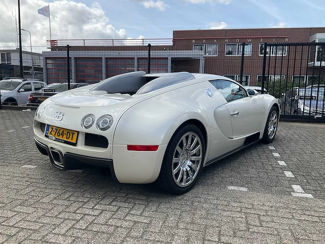 Bugatti veyron 16.4 2009, z-764-dt - afbeelding 6 van  36