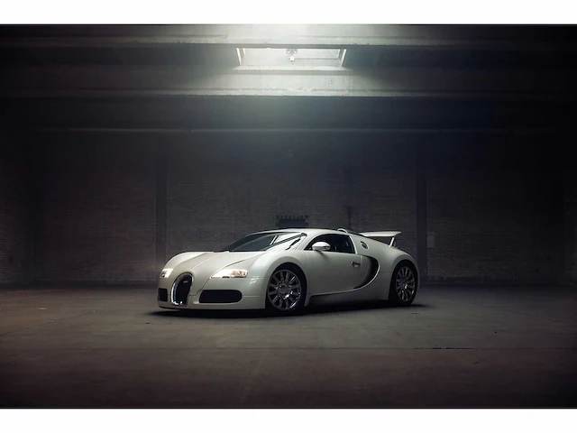 Bugatti veyron 16.4 2009, z-764-dt - afbeelding 1 van  36