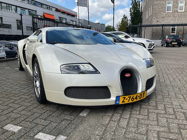 Bugatti veyron 16.4 2009, z-764-dt - afbeelding 36 van  36