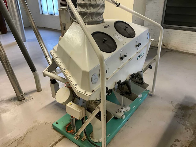 Buhler mtlc 100 uit 1996 - afbeelding 3 van  9