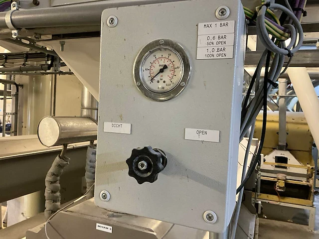 Buhler nfas-2010 uit 400. 500 (2x) - afbeelding 8 van  9