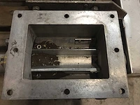 Buhler roterende sluis met motor - afbeelding 5 van  6