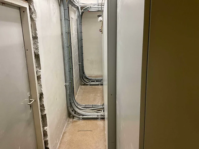 Buhler serverruimte - afbeelding 6 van  10