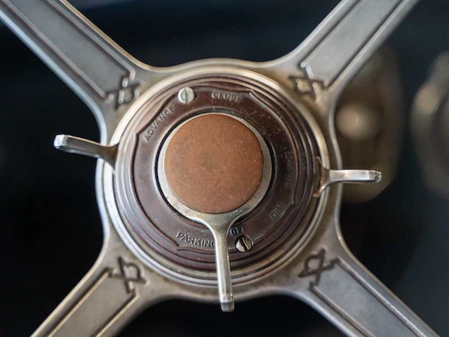 Buick - master six (1928) - afbeelding 25 van  45