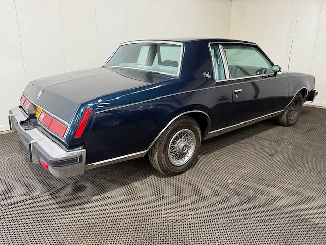 Buick- regal - 3.8 v6 - oldtimer - 1979 - afbeelding 2 van  36