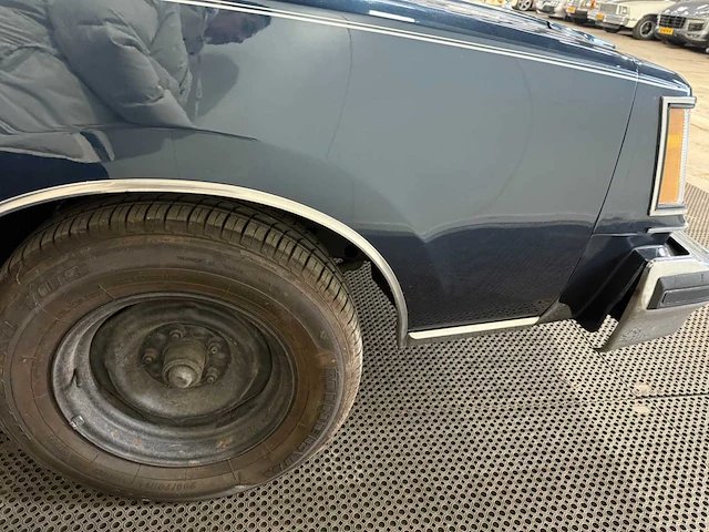 Buick- regal - 3.8 v6 - oldtimer - 1979 - afbeelding 27 van  36