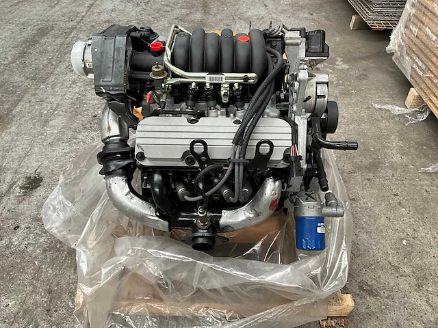 Buick 213 cid / 3.8 liter v-6 benzinemotor - afbeelding 3 van  10