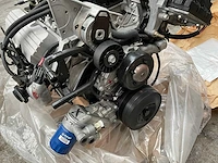Buick 213 cid / 3.8 liter v-6 benzinemotor - afbeelding 8 van  10