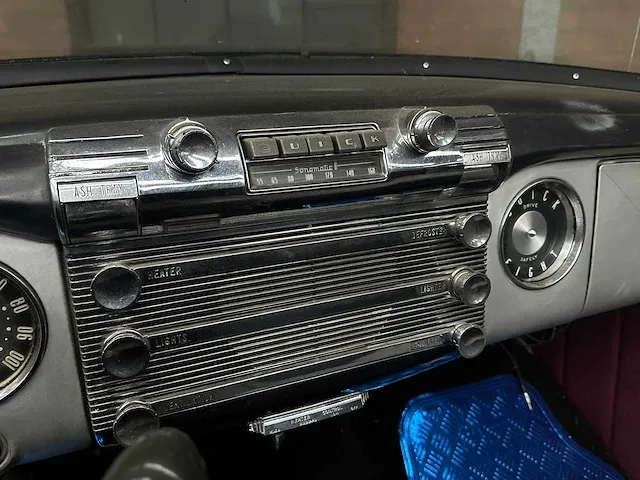 Buick hotrod cabriolet 8 cilinder 1951 oldtimer - afbeelding 17 van  42