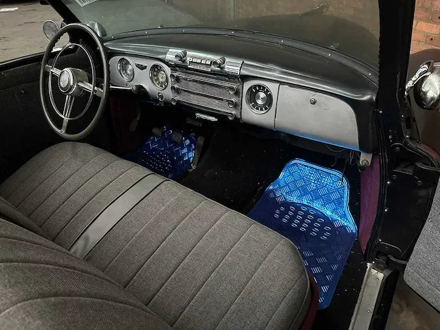 Buick hotrod cabriolet 8 cilinder 1951 oldtimer - afbeelding 27 van  42