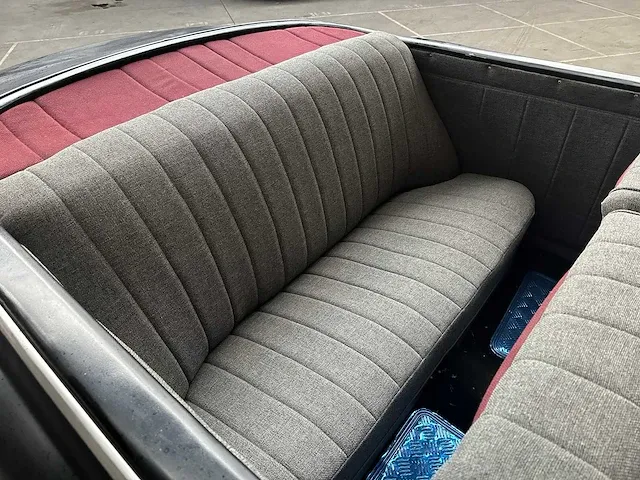 Buick hotrod cabriolet 8 cilinder 1951 oldtimer - afbeelding 32 van  42