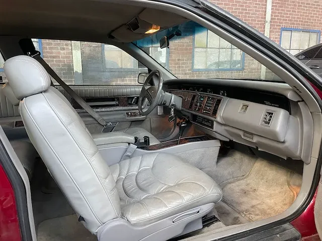 Buick regal 3.1 v6 limited coupé 141pk 1992, ht-tj-09 - afbeelding 41 van  50