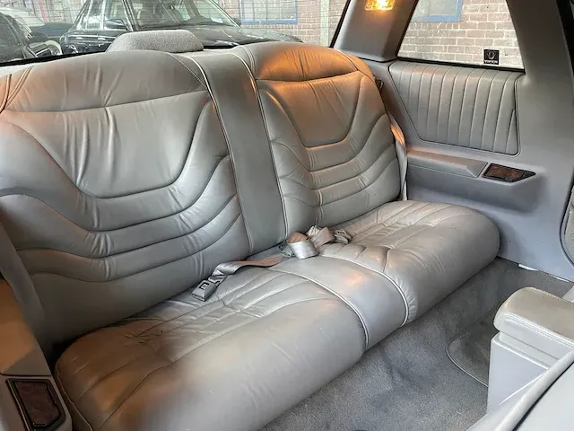 Buick regal 3.1 v6 limited coupé 141pk 1992, ht-tj-09 - afbeelding 43 van  50
