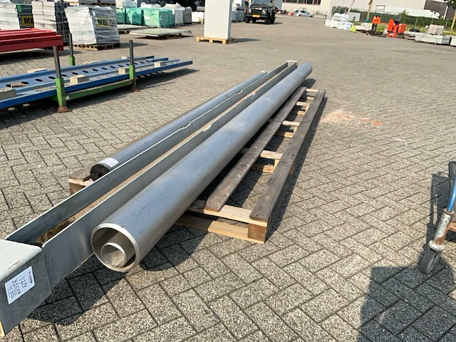 Buis 593 cm - afbeelding 1 van  5
