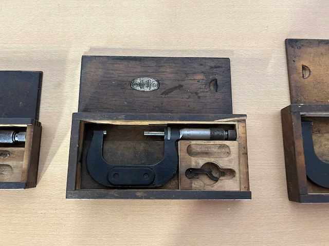 Buiten micrometer (3x) - afbeelding 3 van  7