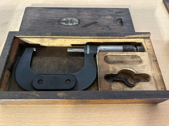 Buiten micrometer (3x) - afbeelding 6 van  7