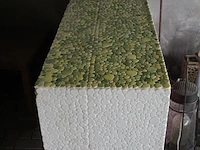Buitenbar met mozaïek bekleed. afmeting 150 x 52 x 90cm. voorzien van 3 schuifrekjes en 2 opbergvakken - afbeelding 4 van  4