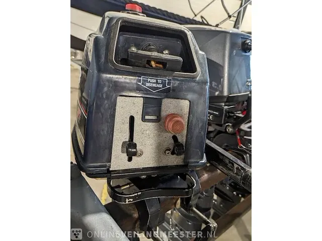 Buitenboord motor evinrude , 2.3 pk 2-takt kortstaart knuppel - afbeelding 9 van  12