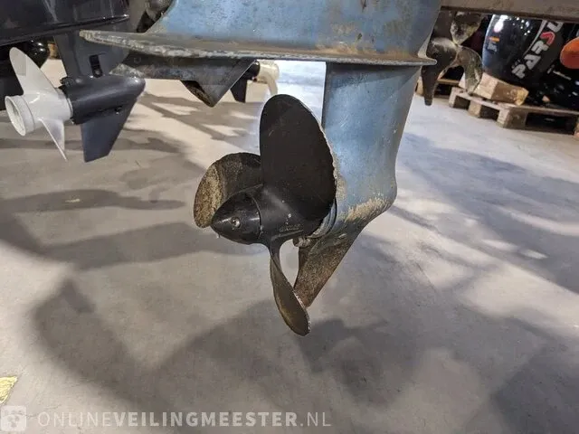 Buitenboord motor evinrude , 8 pk 2t langstaart op knuppel - afbeelding 4 van  9