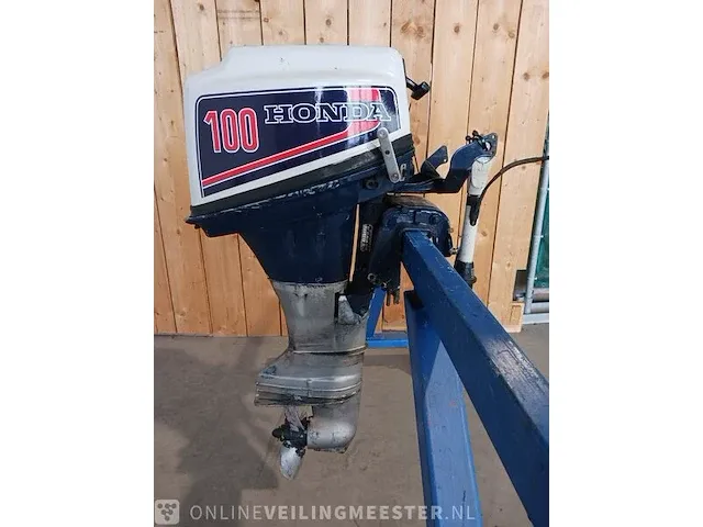 Buitenboordmotor honda, 7.5 pk - afbeelding 1 van  13
