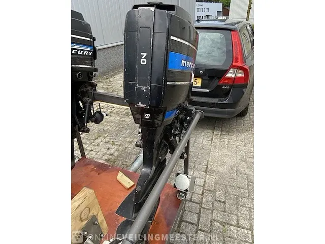 Buitenboordmotor mercury 70pk - afbeelding 2 van  9