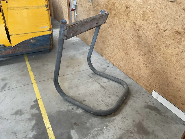 Buitenboordmotor steun - afbeelding 3 van  3