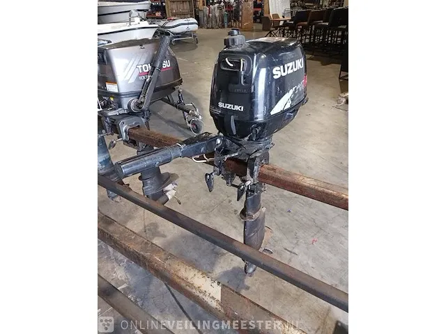 Buitenboordmotor suzuki , 4 pk viertakt, zwart - afbeelding 6 van  10