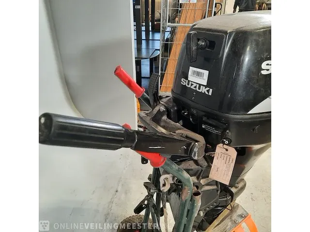 Buitenboordmotor suzuki, df30 - afbeelding 10 van  15