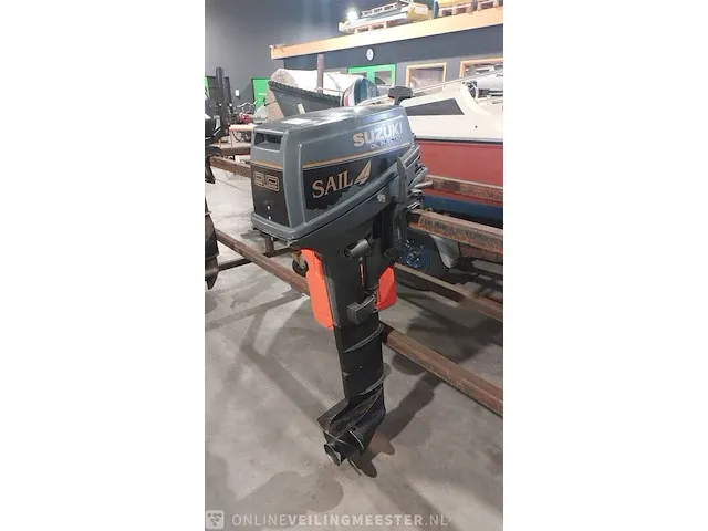 Buitenboordmotor suzuki, dt9.9c - afbeelding 1 van  13