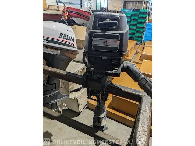 Buitenboordmotor yamaha, 8 pk , zwart - afbeelding 4 van  10