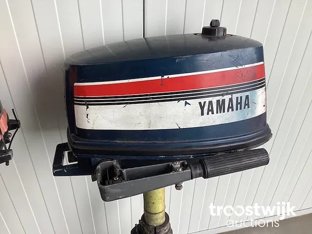 Buitenboordmotor - afbeelding 5 van  10