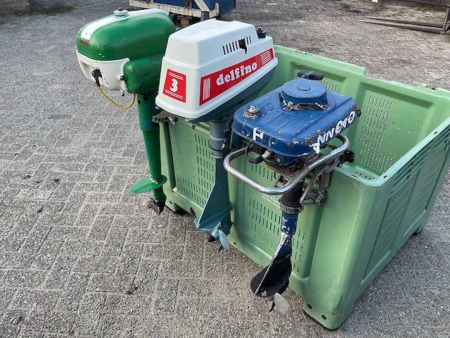 Buitenboordmotoren (3x) - afbeelding 2 van  3
