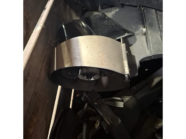 Buitenboordmotoren in onderdelen, o.a mercury - afbeelding 6 van  13