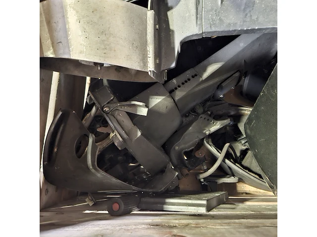 Buitenboordmotoren in onderdelen, o.a mercury - afbeelding 7 van  13
