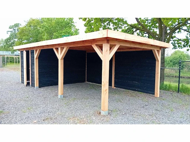 Buitenverblijf met berging 400x900x256 cm - afbeelding 1 van  13