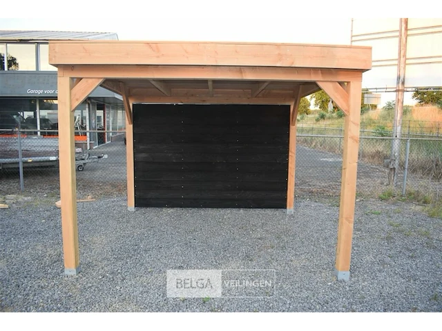 Buitenverblijf overkapping douglas 1200x400cm hoogte 245cm met achterwand - afbeelding 1 van  9