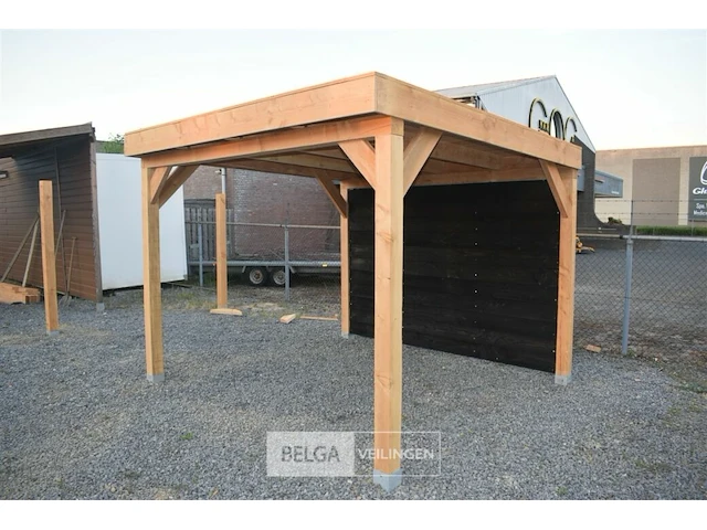 Buitenverblijf overkapping douglas 1200x400cm hoogte 245cm met achterwand - afbeelding 2 van  9