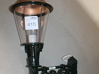 Buitenwandlamp groen met messing/koperen kap en hoogte 80 cm. - afbeelding 2 van  2