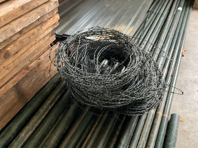 Buizen voor gaas hekwerk - afbeelding 5 van  7