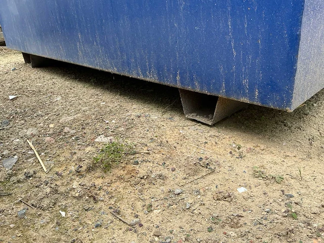 Bulktank met pomp 1200 ltr. - afbeelding 2 van  11