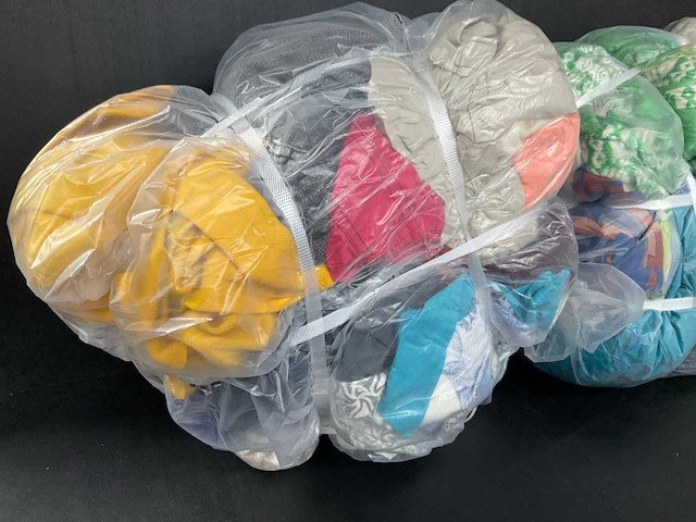 Bulkverpakking vintage kleding (3x) - afbeelding 4 van  4