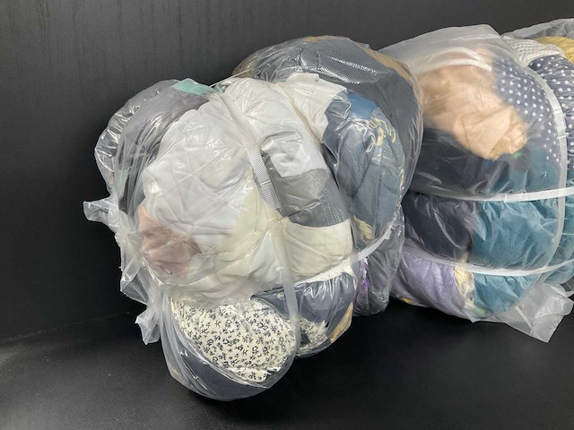 Bulkverpakking vintage kleding (4x) - afbeelding 5 van  5