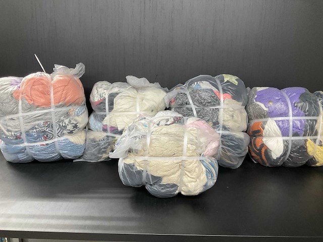 Bulkverpakking vintage kleding (5x) - afbeelding 1 van  6