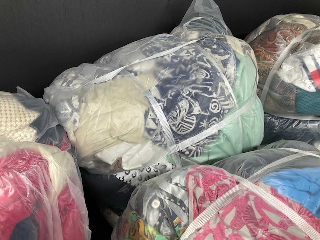 Bulkverpakking vintage kleding (5x) - afbeelding 5 van  6