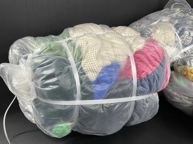 Bulkverpakking vintage kleding (5x) - afbeelding 6 van  6