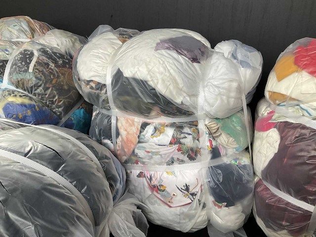 Bulkverpakking vintage kleding (5x) - afbeelding 3 van  6